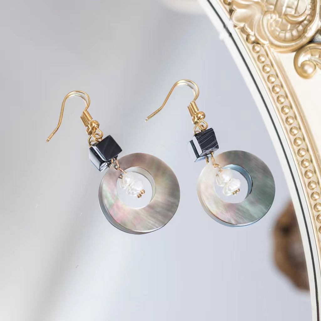 Luxury Natural Shell Natural Pearl Earing