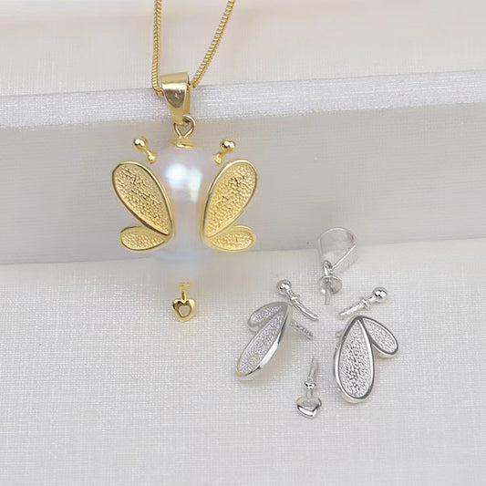 S925 Sterling Silver Bee Pendant