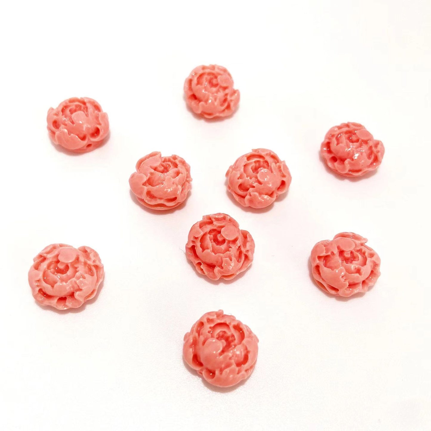 Queen Shell Carved Peony Shape 12mm 5pcs