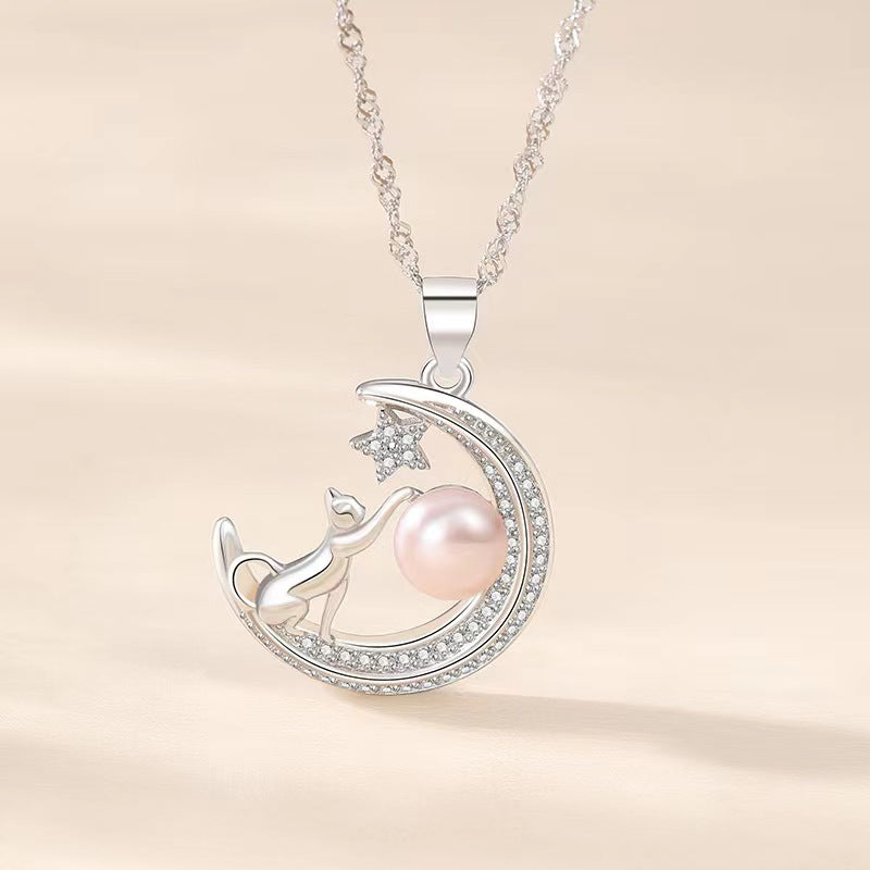 S925 Silver Neclace ,Moon Pearl pendant set of diamonds