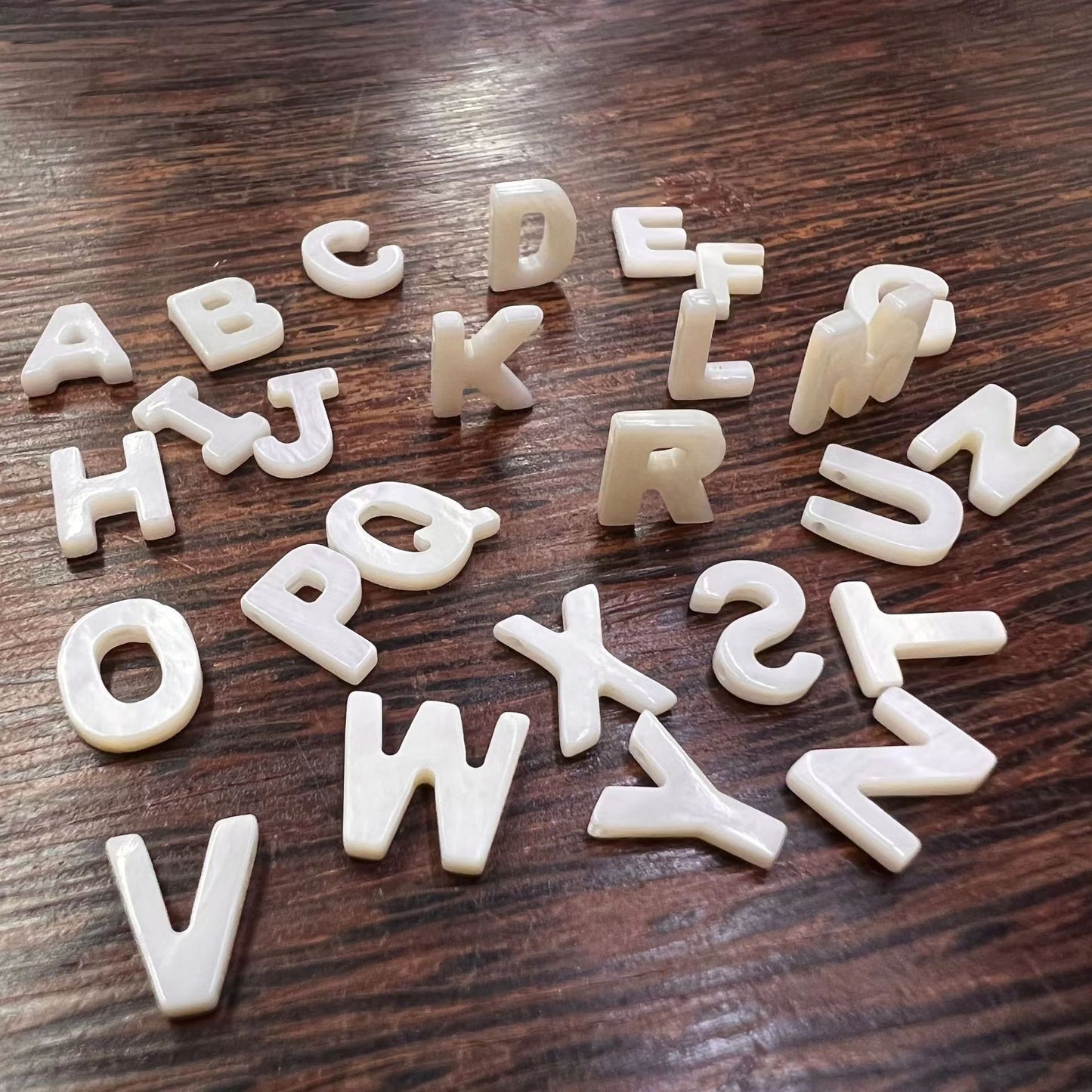 White English Letters DIY [Sea Shell -Fresh water Shell] 10MM