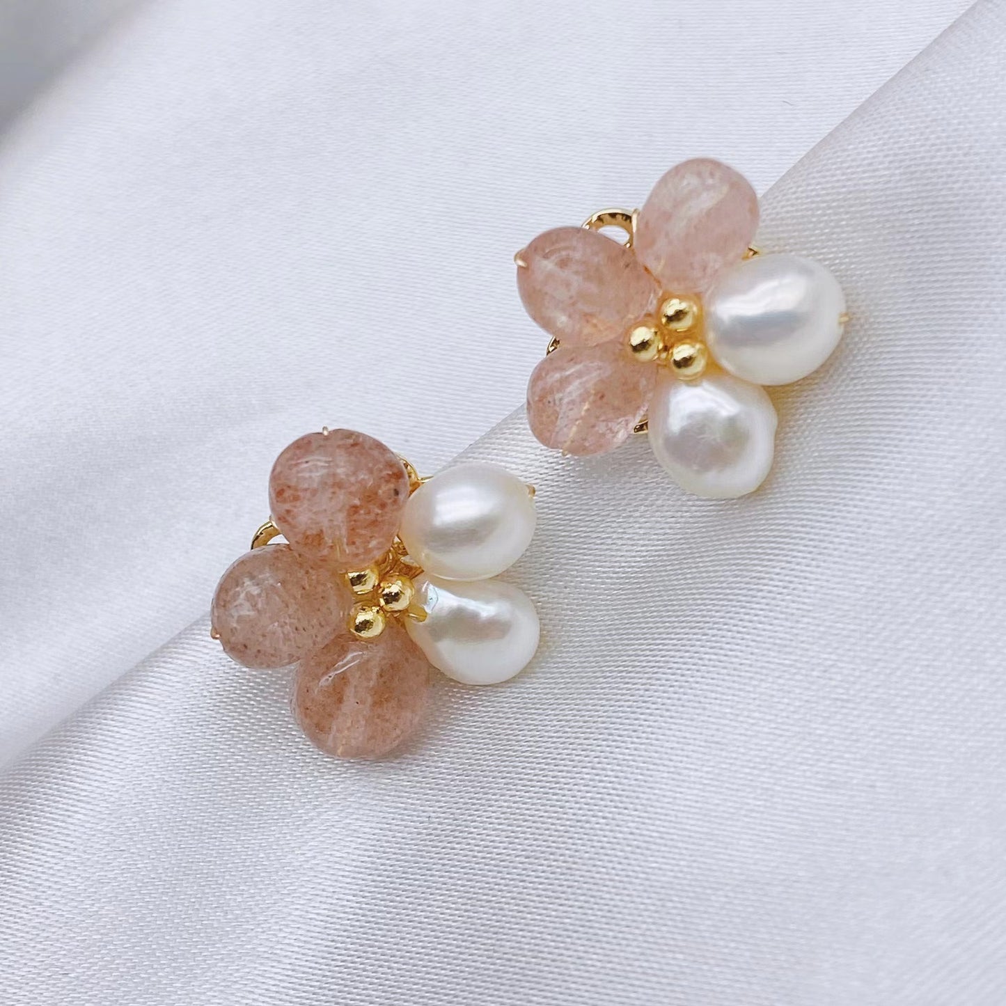 925 Silver Earrings ,{The Treasure Of The Town} Natural Baroque Pearls